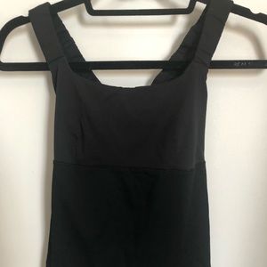 Lululemon top